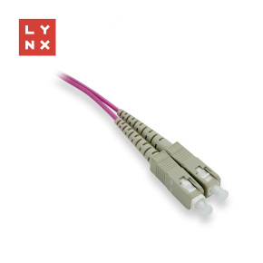 LYNX duplexní patch kabel MM, OM4, SC/SC, 50/125µm, 15m LYNX duplexní patch kabel MM, OM4, SC/SC, 50/125µm, 15m
