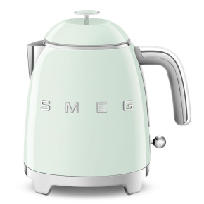 Smeg KLF05PGEU mini rychlovarná konvice, 0,8 l / 3 šálky, 1400 W, styl 50. let, pastelově zelená