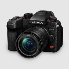 Panasonic GH7 + FS12060 Panasonic GH7 + FS12060